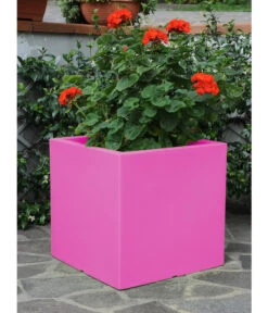 Farmet Kunststoff-Pflanzkübel Atlantis, Ca. B39/H39/T39 Cm 7 Farmet Kunststoff-Pflanzkübel Atlantis, Ca. B39/H39/T39 Cm -Gardena Store 4181921 WE DE 002 ATLANTISPflanzkuebe39x39x39cmhochLILA