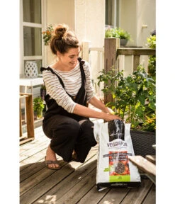 LECHUZA® VEGGIEPON Gemüsepflanzsubstrat 9 LECHUZA® VEGGIEPON Gemüsepflanzsubstrat -Gardena Store 4365029 WE MO 002 LechuzaVeggiepon